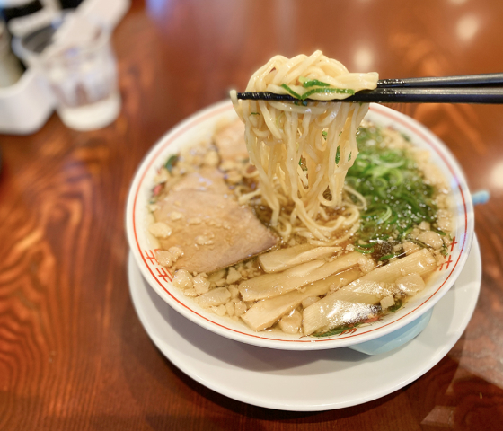 ラーメン箸上げの画像
